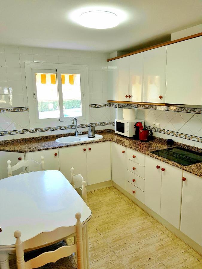 Apartamento Con Piscina En Oliva Nova ภายนอก รูปภาพ